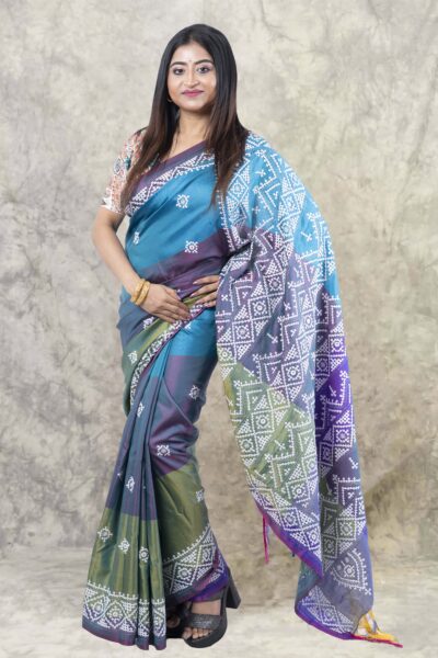 Paromita - Gujrati Stitch Saree in Dual Tone