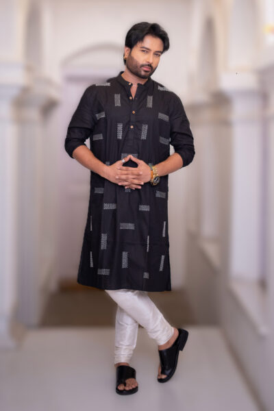 Sayok - Men's Hand-embroideried Cotton Long Kurta